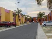 Casa dúplex en renta – Planta baja, Col. Camino Real,...