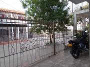 CASA DUPLEX EN VENTA BARRIO ALMENDROS ETAPA 2