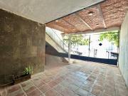 Casa dúplex en venta en Sutaj Guadalajara a 600 mts de...