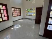 Casa duplex P. 10 aluguel e venda possui 200m2 com 3 quartos