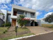 Casa e Sobrado em Condomínios para alugar com 1 Suíte +...