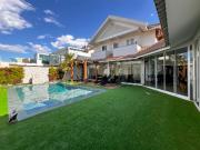 Casa e Sobrado em Condomínios para alugar com 5 Suítes...