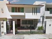 CASA ECONOMICA EN VENTA CASA ADJUDICADA P.º del Acanto...