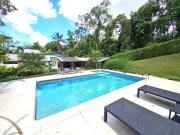 Casa em Algarve, Cotia/SP de 400m² 3 quartos à venda por...