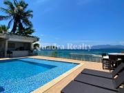 Casa em Angra dos Reis com vista para o mar