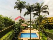 Casa em Avenida Guaíba Vila Assunção Porto Alegre/RS