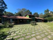 Casa em Bom Retiro, Teresópolis/RJ de 226m² 4 quartos à...