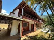 Casa em Carlos Guinle, Teresópolis/RJ de 230m² 5 quartos...