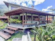 Casa em Carlos Guinle, Teresópolis/RJ de 312m² 4 quartos...