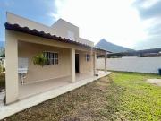 Casa em Centro, Maricá/RJ de 67m² 3 quartos para locação...