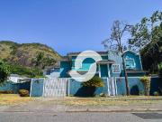 Casa em Itaipu, Niterói/RJ de 178m² 4 quartos à venda...