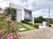 Casa em Centro, Santana de Parnaíba/SP de 254m² 3...