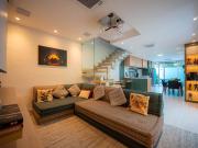 Casa em Chácara Pavoeiro, Cotia/SP de 105m² 3 quartos à...