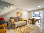 Casa em Chácara Pavoeiro, Cotia/SP de 105m² 3 quartos à...