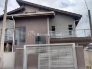 Casa em Chácaras Alpina, Valinhos/SP de 260m² 3 quartos...