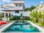 Casa em Chácaras São Carlos, Cotia/SP de 560m² 4 quartos...