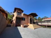 Casa em Colinas de São Fernando, Cotia/SP de 246m² 3...