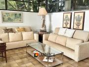 Casa em Cond. fechado com vista total para o mar