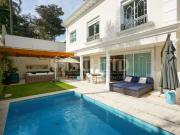 Casa em CondomÃnio 4 quartos e 4 suÃtes com 6 vagas 663...