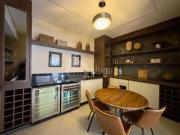 Casa em Condomínio com 4 suítes no Parque Novo Mundo