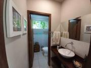 Casa em condomínio para aluguel, 5 quartos, 3 suítes, 6...