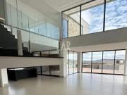 Casa em CondomÃnio Ã venda, 4 quartos, 4 suÃtes, 2...