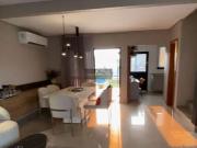 Casa em Condomínio Pleno no bairro Santa Cruz