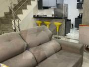 Casa em condomínio 02 suítes e 02 vagas