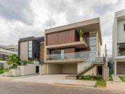 Casa em Condomínio, 03 Suítes, 04 Vagas, Santa...