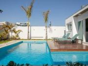 Casa em condomínio, 04 Quartos, 4 Vagas, Piscina...