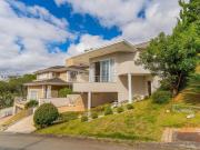 Casa em Condomínio, 04 Suítes, 06 Vagas, Piscina...