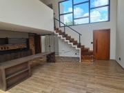 CASA EM CONDOMINIO 2 SUÍTES SENDO 1 SUÍTE COM CLOSET...