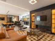 Casa em condomínio 345m² 3 Suítes 6 Vagas Pineville...