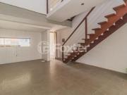 Casa em Condomínio, 3 dormitórios, 131 m², em Mário Quintana