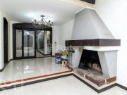 Casa em Condomínio, 3 dormitórios, 156 m², em Cristal