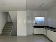 Casa em Condomínio, 3 dormitórios, 157 m², em Chora Menino