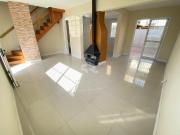 Casa em condomínio, 3 dormitórios, 1 suíte Bairro Hípica