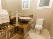 Casa em Condomínio, 3 dormitórios, 220 m², em São José