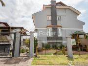 Casa em Condomínio, 3 dormitórios, 223.624 m², em Jardim...