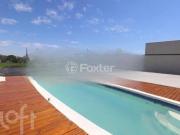 Casa em Condomínio, 3 dormitórios, 335 m², em Hípica