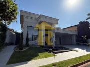 Casa em Condomínio: 3 quartos, 3 suítes, 3 salas, 5...