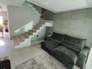 CASA EM CONDOMÍNIO 3 QUARTOS SENDO 1 SUÍTE COM CLOSET...