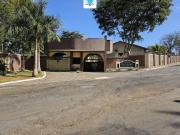 Casa em Condomínio 3 suítes Cardoso Aparecida de Goiânia/GO