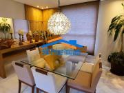 Casa em Condomínio 490m² com 4 Suítes no Res. 18 do Forte