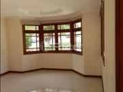 Casa em Condomínio, 4 dormitórios, 177.22 m², em Elsa