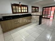 Casa em Condomínio, 4 dormitórios, 224 m², em Elsa