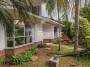 Casa em Condomínio, 4 dormitórios, 300 m², em São Lucas