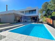 Casa em Condomínio, 4 dormitórios, 340 m², em Vila Nova