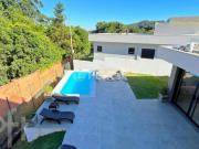 Casa em Condomínio, 4 dormitórios, 340 m², em Vila Nova