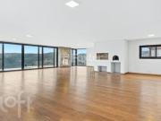 Casa em Condomínio, 4 dormitórios, 674.26 m², em Planalto